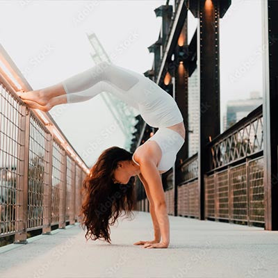 Legging yoga : coton bio ou synthétique recyclé ? Le guide complet