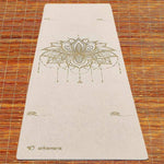 Tapis de yoga fleur de lotus en chanvre - 4,5 mm x 610 x 1830 - Vignette | Achamana