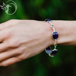 Armband aus Silbercabochon und Halbedelsteinen - Vignette | Achamana