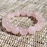 Madagaskar-Rosenquarz-Steinarmband 12 mm AA-Perlen - Vignette | Achamana