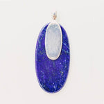 Silberner länglicher Kieselanhänger und Halbedelstein - - Vignette | Achamana