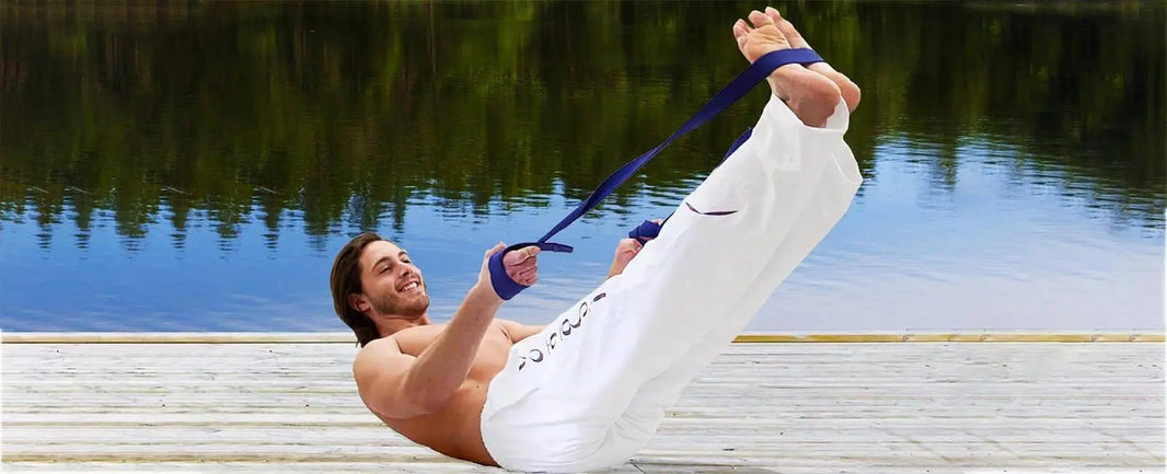 Pantalon de yoga homme : pourquoi c'est (enfin) un must-have pour pratiquer confortablement