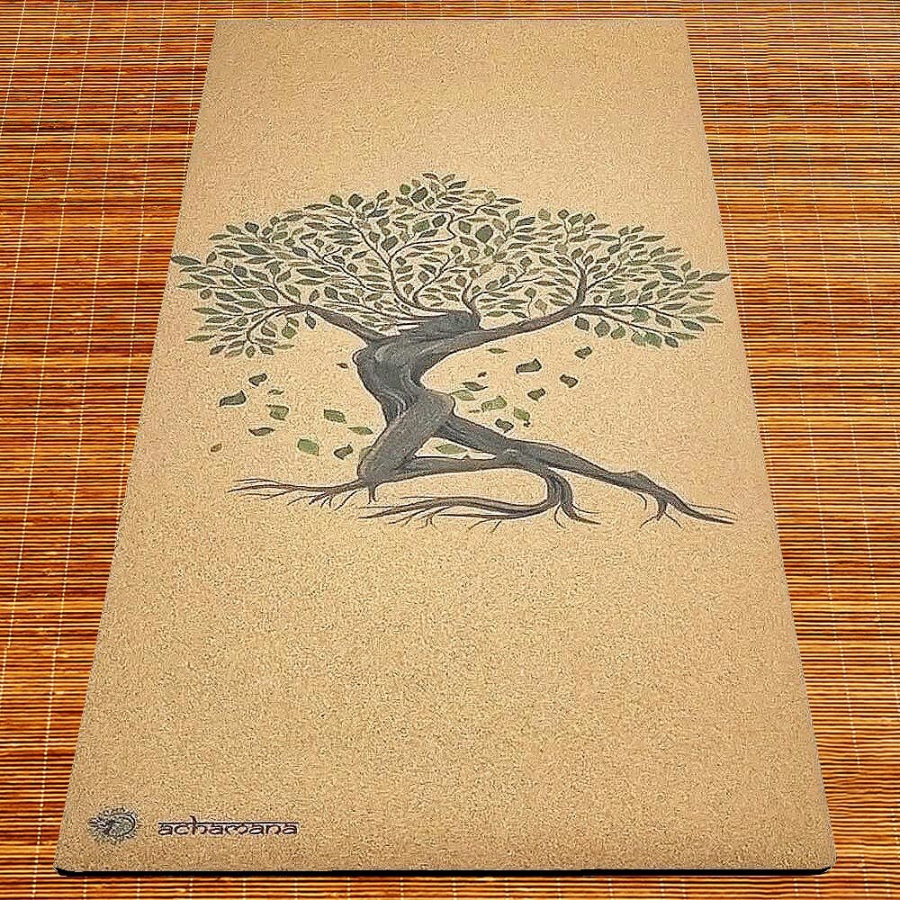 Equipement yoga, tapis de yoga écologique en liège - motif arbre de vie | Achamana