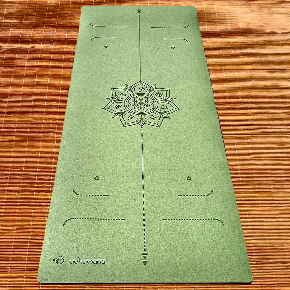 Tapis de yoga vert avec marqueurs de position, surface PU | Achamana