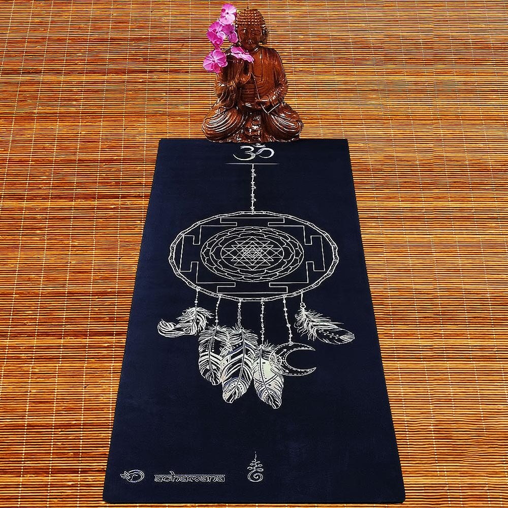 Tapis yoga antidérapant - gomme naturelle et microfibre - dessin Sri yantra  | Boutique yoga  Achamana