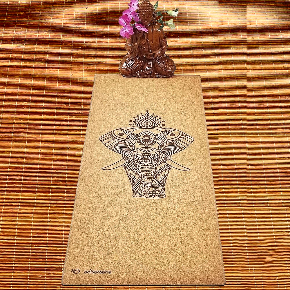 Tapis de yoga éco-responsable en liège et gomme naturelle - Motif éléphant | Achamana
