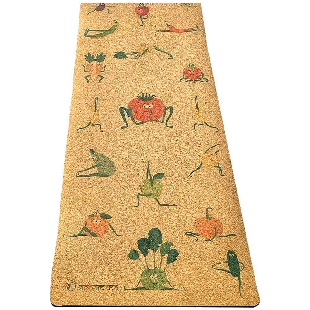 Tapis yoga enfant surface liège - postures yoga fruits et légumes | Achamana