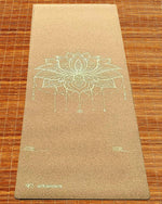 Tapis de yoga en liège et caoutchouc naturel 5 mm Fleur de lotus Or - Vignette | Achamana