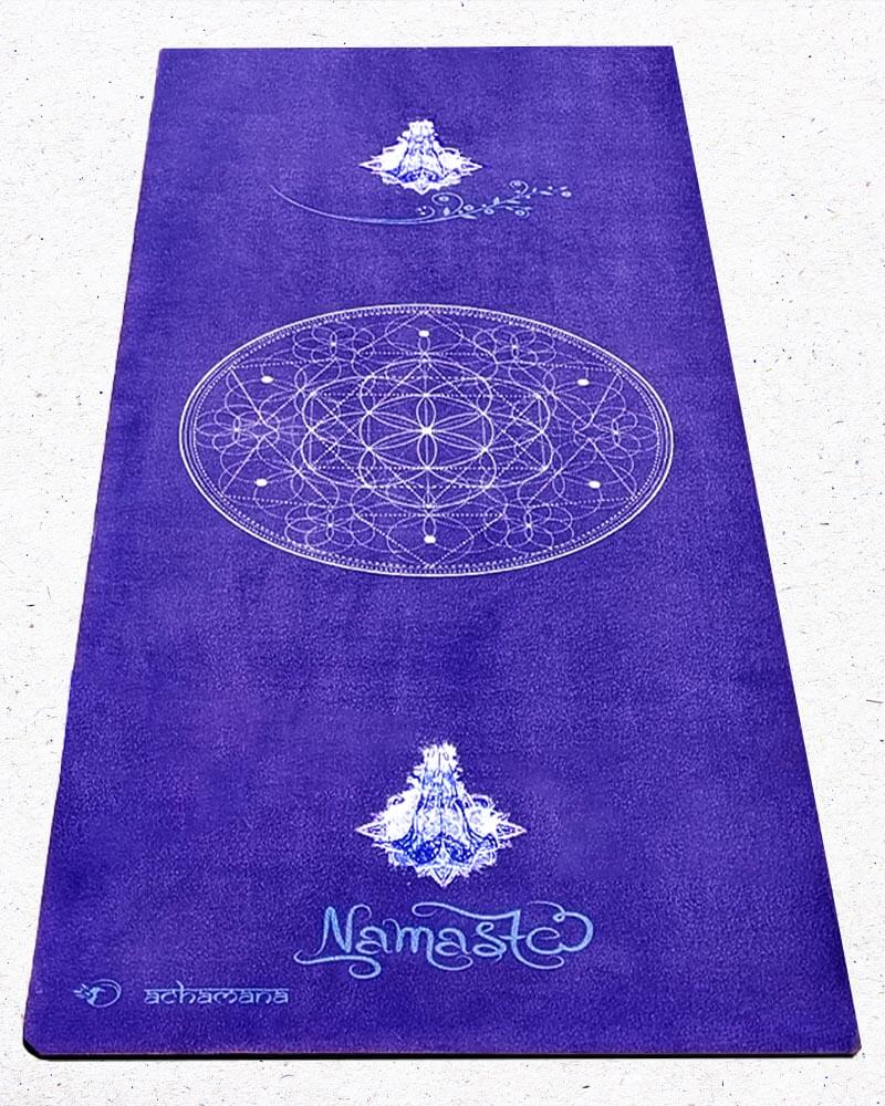 Tapis yoga ecologique antidérapant bleu Namasté - Achamana