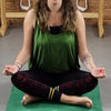 Boutique yoga Lille - débardeur yoga femme soutien intégré Vert olive | Achamana