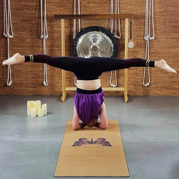 Boutique yoga Bordeaux - débardeur yoga femme fushia pour yoga flow | Achamana
